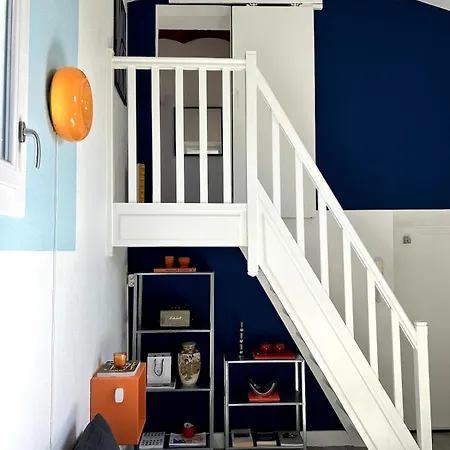 Duplex Climatise Avec Terrasse Sans Vis A Vis Dans L'hypercentre شقة