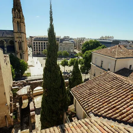 Duplex Climatise Avec Terrasse Sans Vis A Vis Dans L'hypercentre شقة نيم