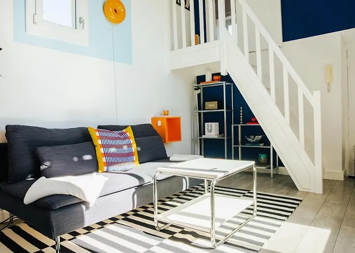 Duplex Climatise Avec Terrasse Sans Vis A Vis Dans L'hypercentre